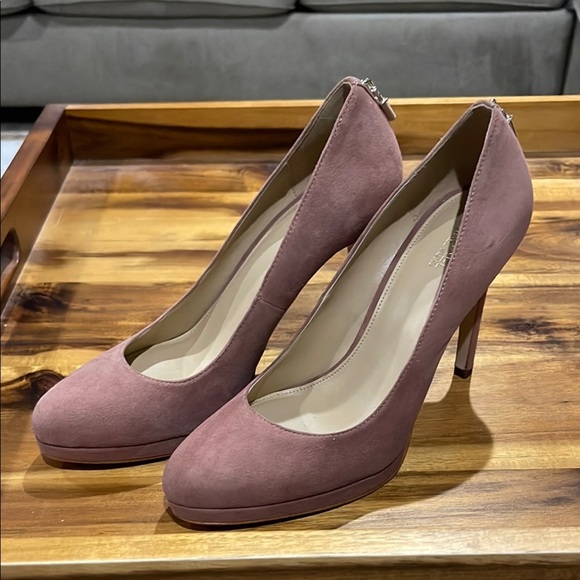New no box Michael Kors Antoinette Mauve Women's Suede leather platform pumps - Picture 1 of 7